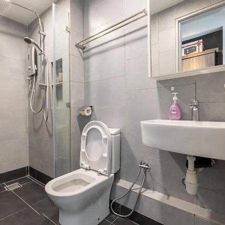 Haybay Jesselton Quay Deluxe Seaview Suite 海景观 Kota Kinabalu Exterior photo