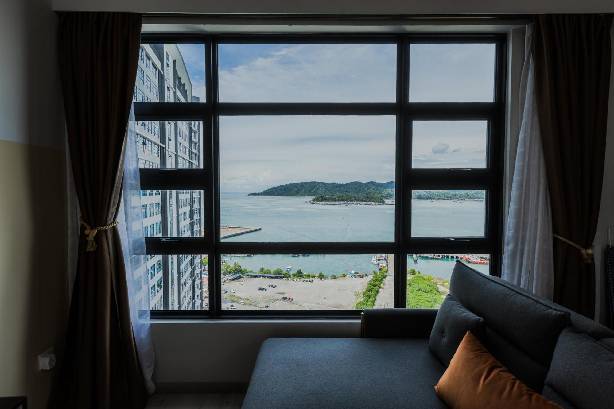 Apartment Haybay Jesselton Quay Deluxe Seaview 海景观 Kota Kinabalu