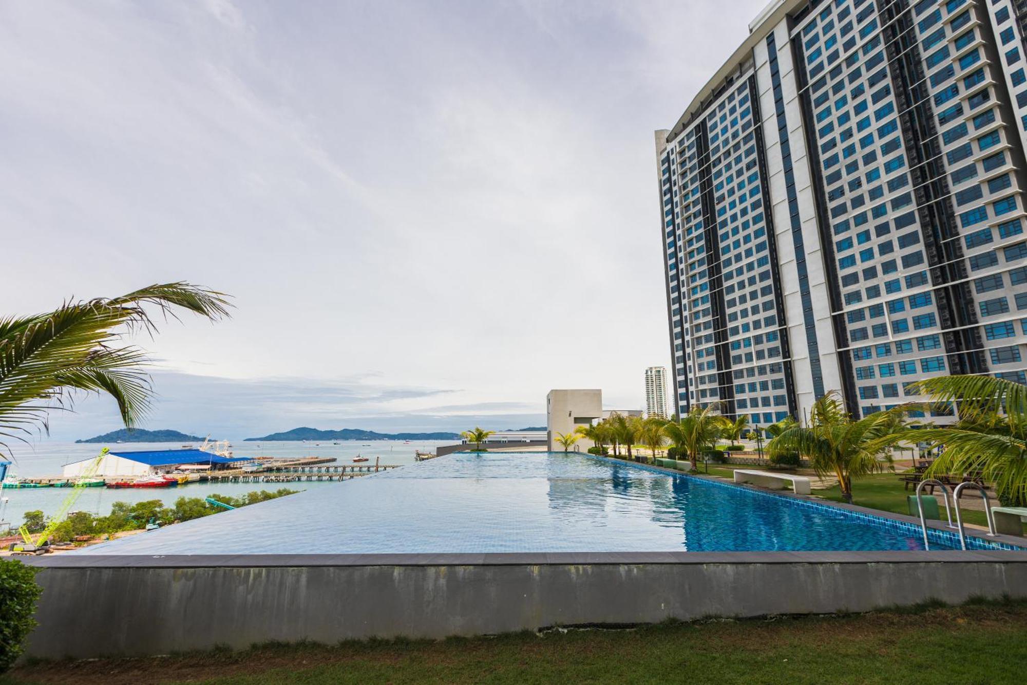 Apartment Haybay Jesselton Quay Deluxe Seaview 海景观