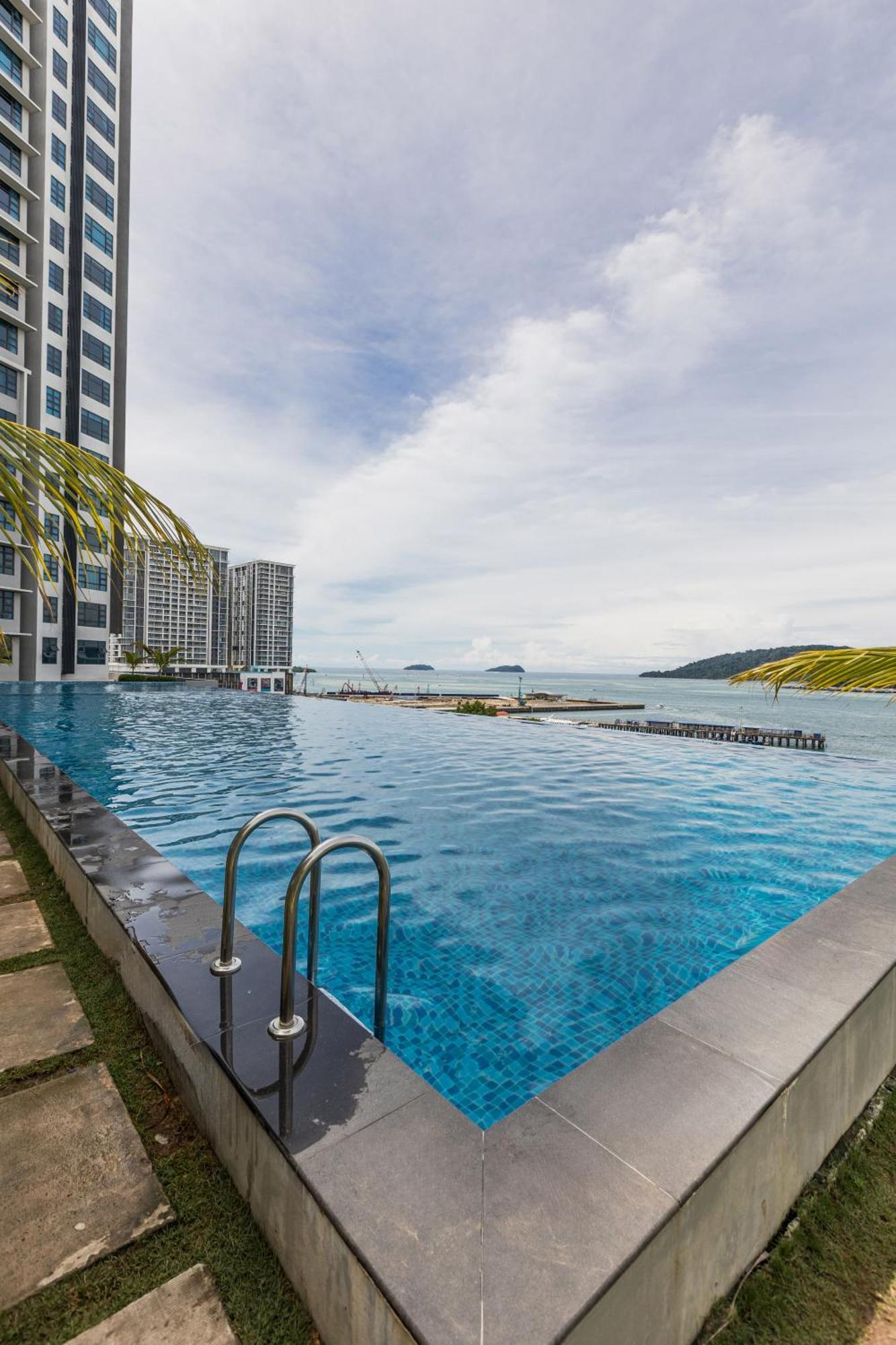 Haybay Jesselton Quay Deluxe Seaview 海景观 Apartment *
