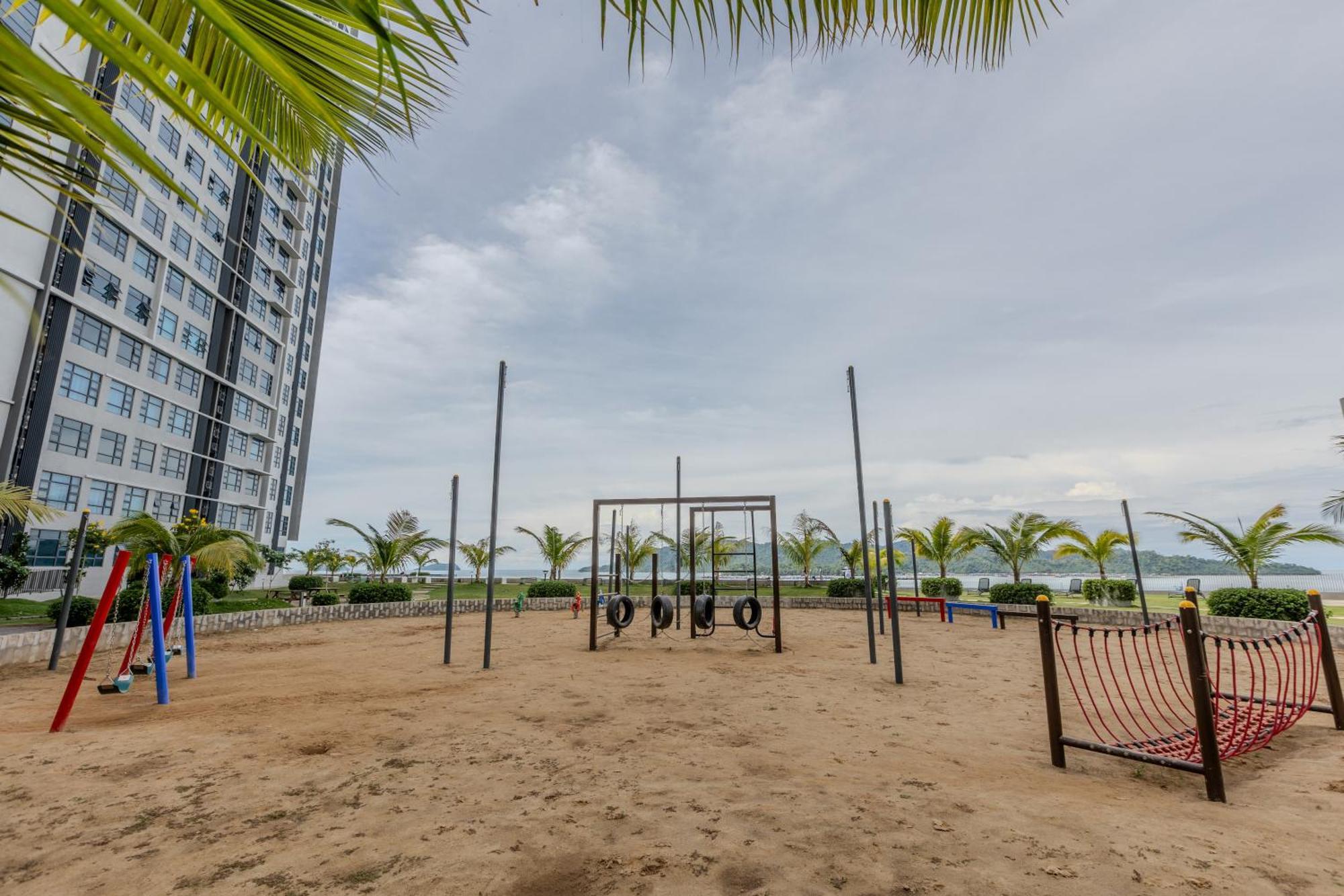 Haybay Jesselton Quay Deluxe Seaview 海景观 Apartment