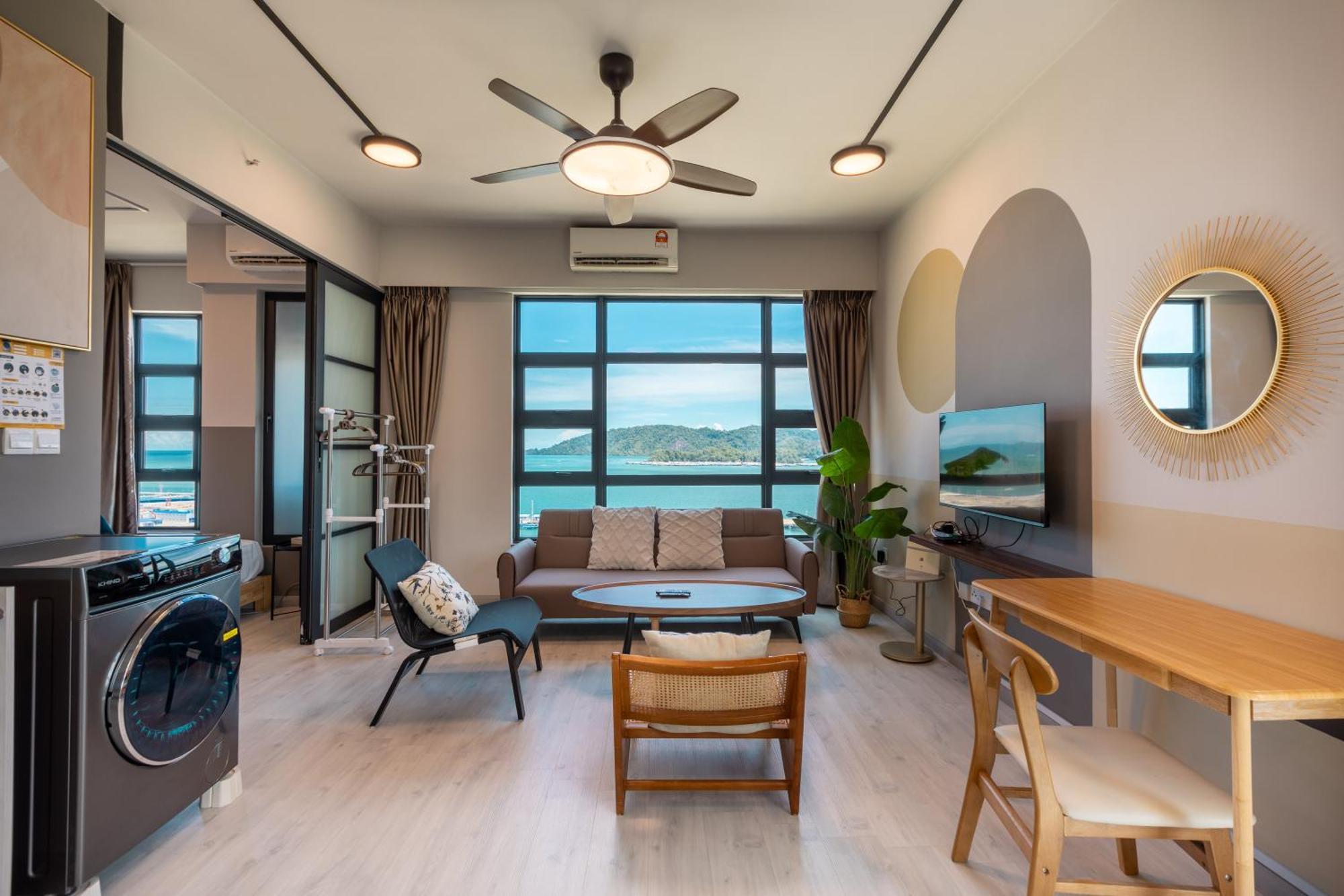 Apartment Haybay Jesselton Quay Deluxe Seaview 海景观